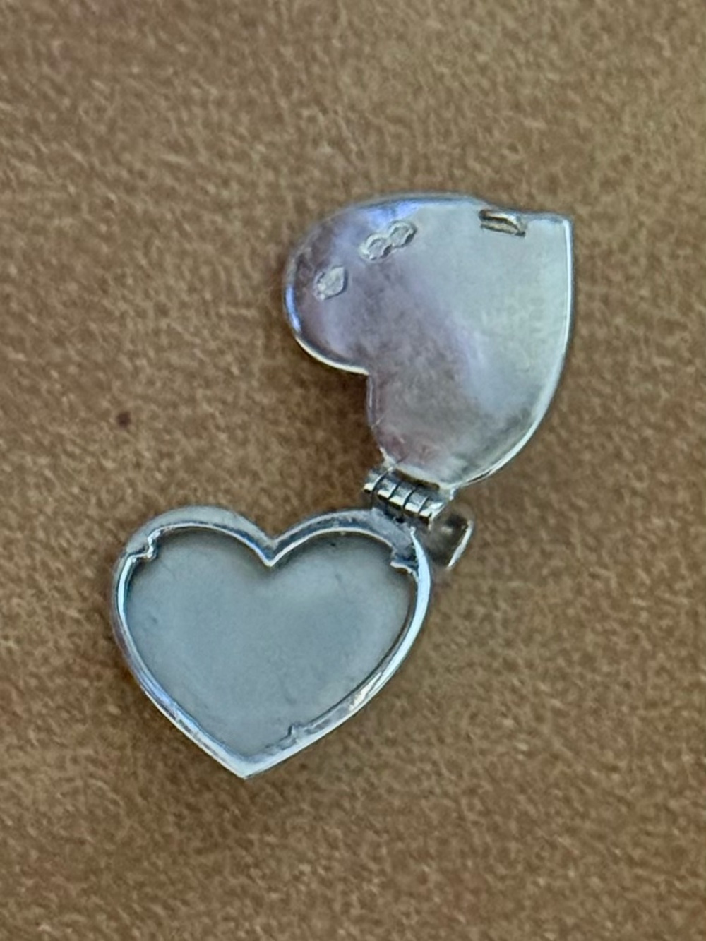 Louis Vuitton 18k White Gold Heart Locket Charm Pendant - Picture 2 of 5